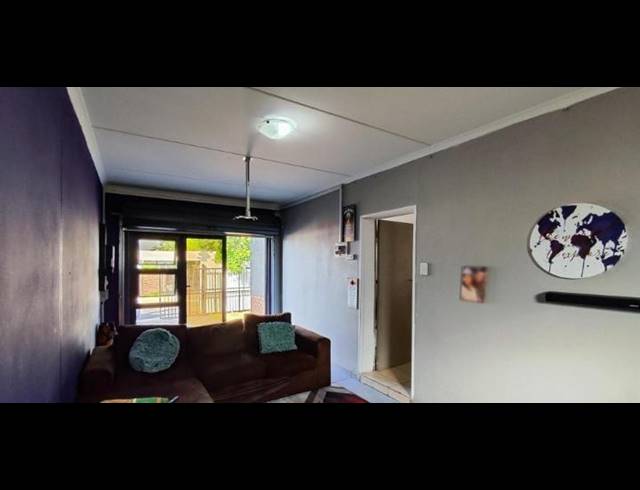 4 BEDROOM HOUSE FOR SALE IN ALBERTSDAL